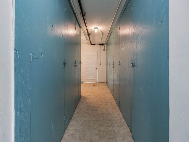 37 Yacht Club Drive 310, North Palm Beach, FL 33408