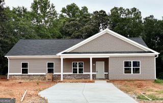 164 Charlotte Drive, Statham, GA 30666