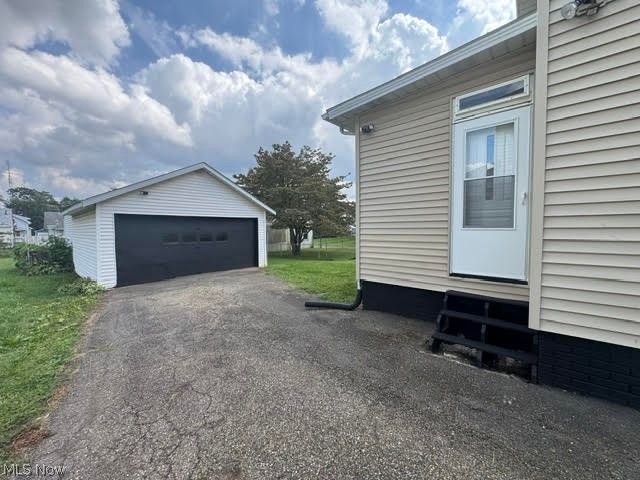 1138 Roslyn Avenue SW, Canton, OH 44710