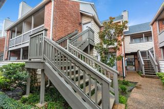2829 Timmons Lane 146, Houston, TX 77027