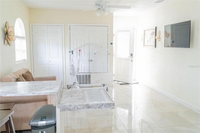 37180 COUNTY ROAD 452, Grand Island, FL 32735