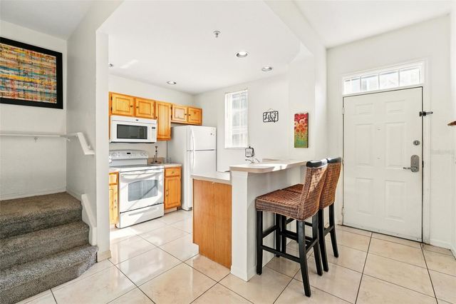 4005 VENETIAN BAY DRIVE 108, Kissimmee, FL 34741