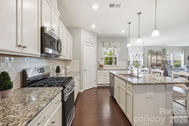 7013 Hamilton Mill Drive, Waxhaw, NC 28173