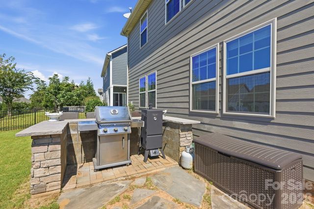 7013 Hamilton Mill Drive, Waxhaw, NC 28173