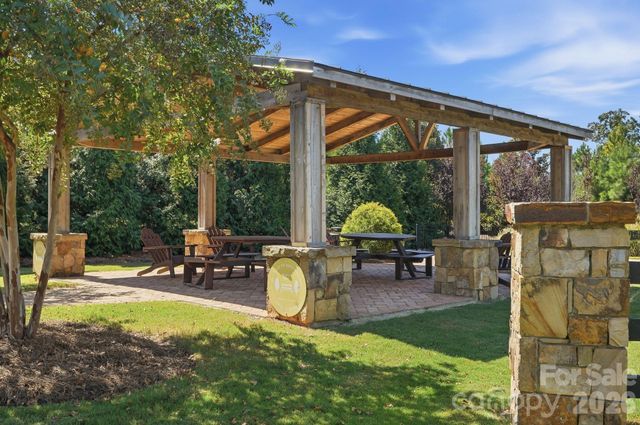 7013 Hamilton Mill Drive, Waxhaw, NC 28173
