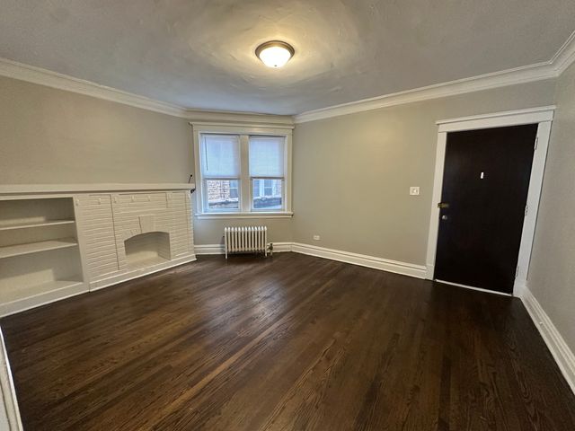 6343 N Claremont Avenue 1E, Chicago, IL 60659