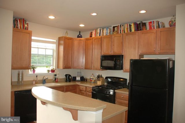 6061 TALBOT DR, Ellicott City, MD 21043