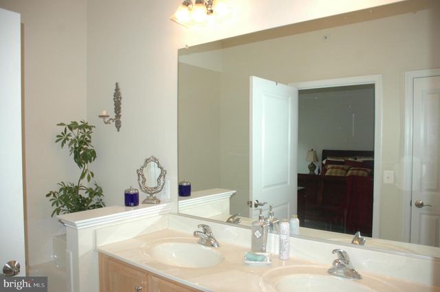 6061 TALBOT DR, Ellicott City, MD 21043