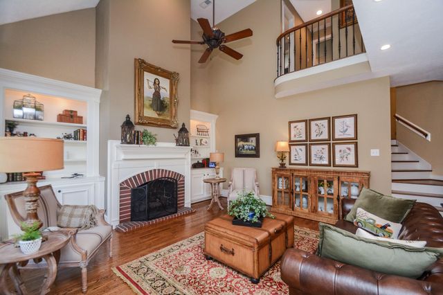 14210 Championship Lane, Houston, TX 77069