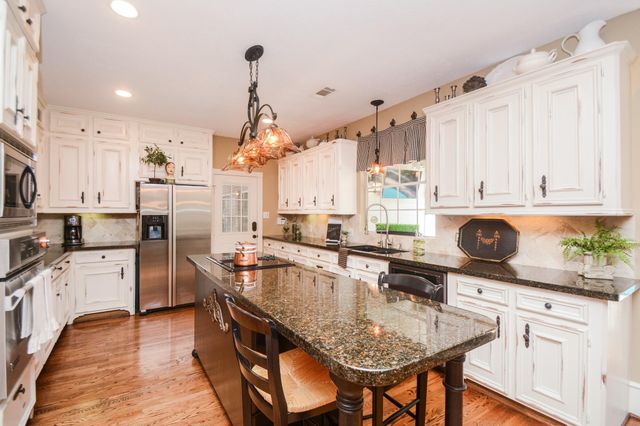 14210 Championship Lane, Houston, TX 77069