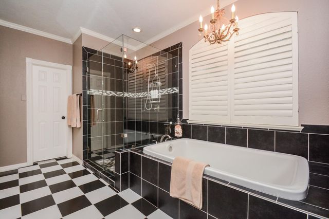 14210 Championship Lane, Houston, TX 77069