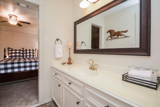 14210 Championship Lane, Houston, TX 77069
