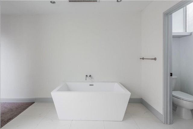 1022 Forest Home Drive, Houston, TX 77077