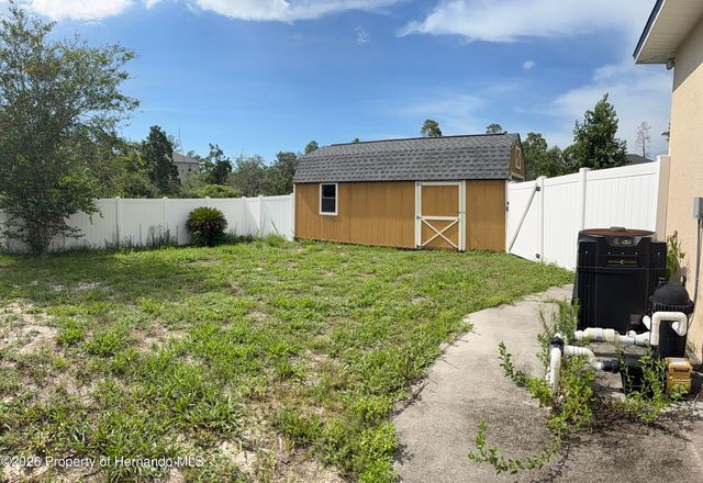 7061 Ovenbird Road, Weeki Wachee, FL 34613
