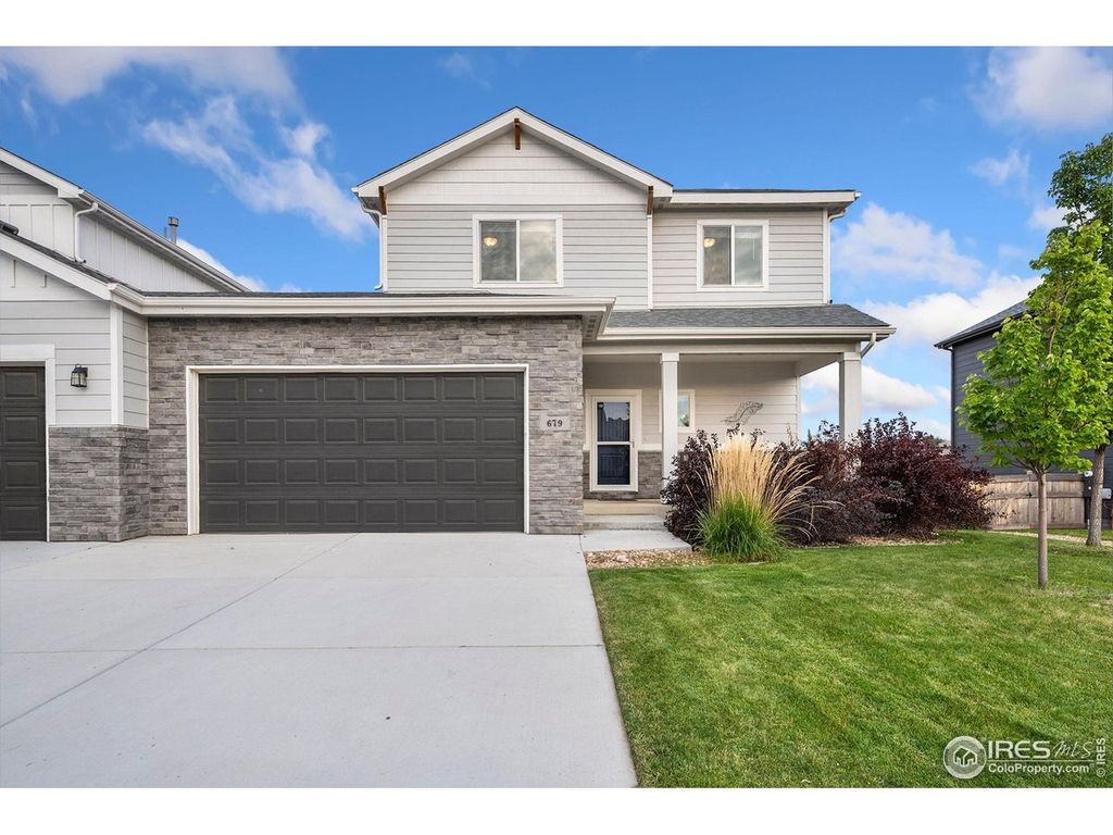 679 Red Jewel Dr, Windsor, CO 80550