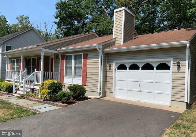 1006 LAKEVIEW PKWY, Locust Grove, VA 22508