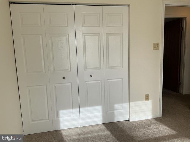 1006 LAKEVIEW PKWY, Locust Grove, VA 22508
