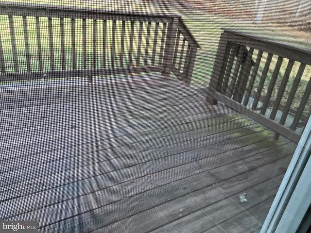 1006 LAKEVIEW PKWY, Locust Grove, VA 22508