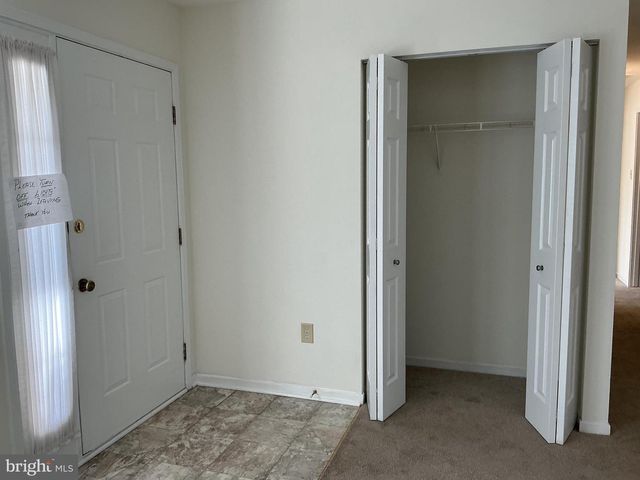1006 LAKEVIEW PKWY, Locust Grove, VA 22508