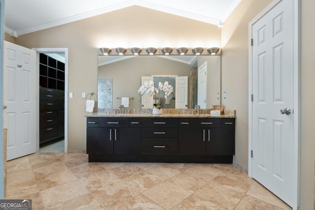 230 Leasingworth Way, Roswell, GA 30075