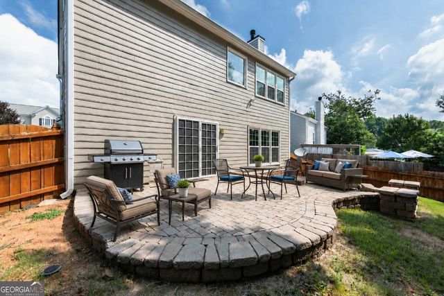 230 Leasingworth Way, Roswell, GA 30075