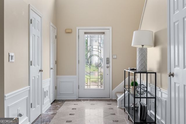 230 Leasingworth Way, Roswell, GA 30075