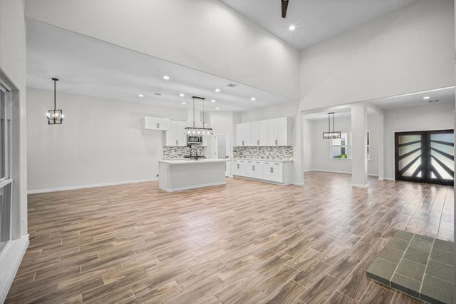 4783 W Fork Boulevard, Conroe, TX 77304