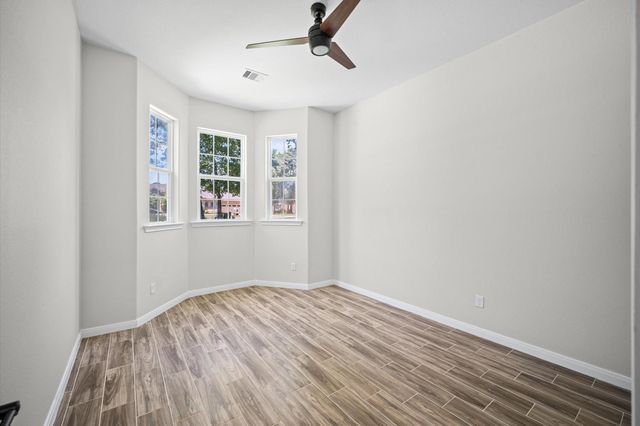 4783 W Fork Boulevard, Conroe, TX 77304