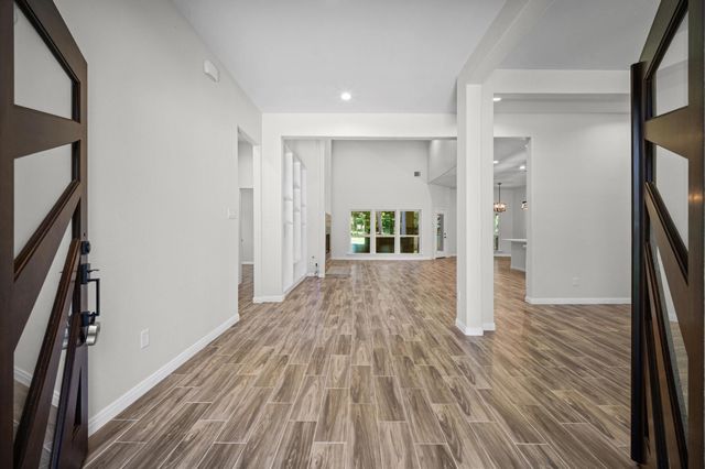 4783 W Fork Boulevard, Conroe, TX 77304