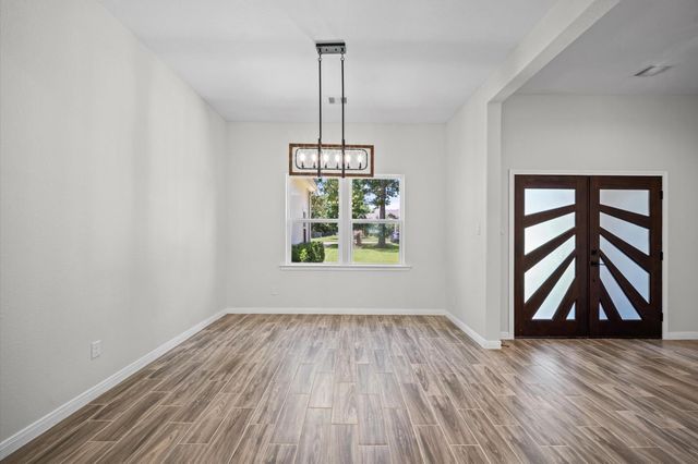 4783 W Fork Boulevard, Conroe, TX 77304