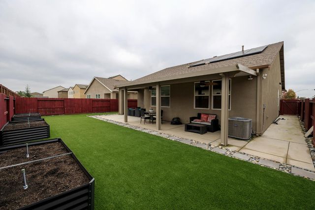 3216 Hankook Dr, Modesto, CA 95355