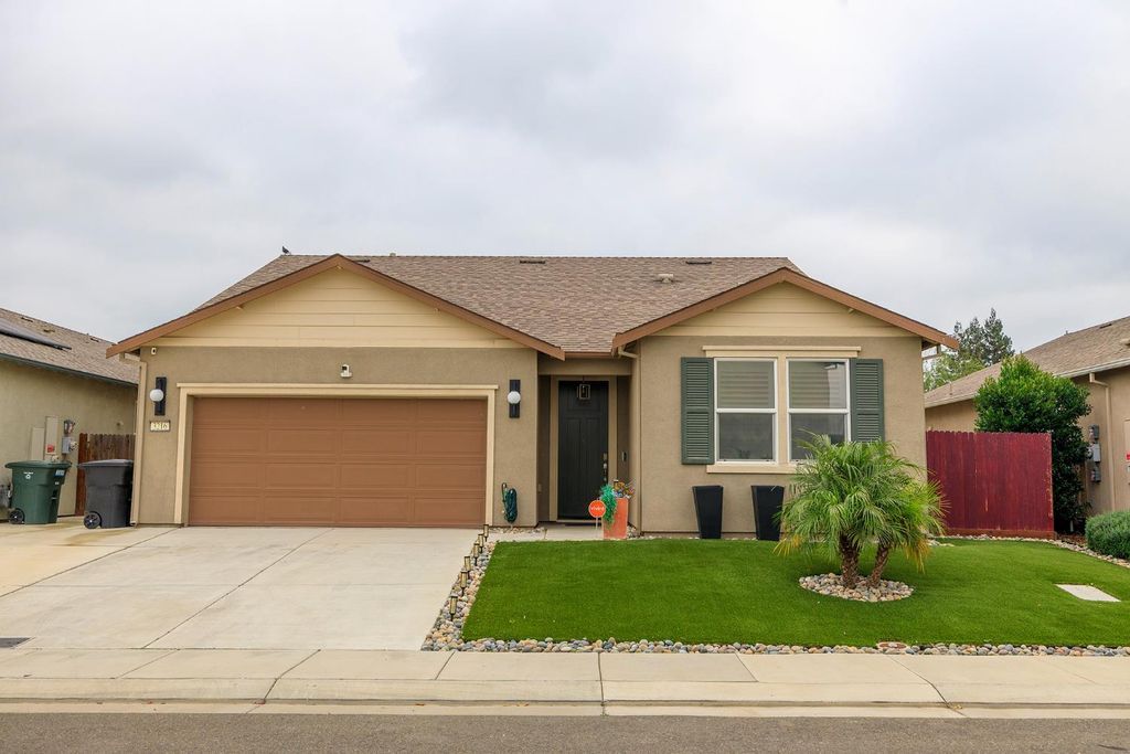 3216 Hankook Dr, Modesto, CA 95355