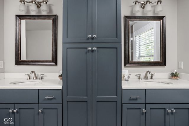 5321 Broadway Street, Indianapolis, IN 46220