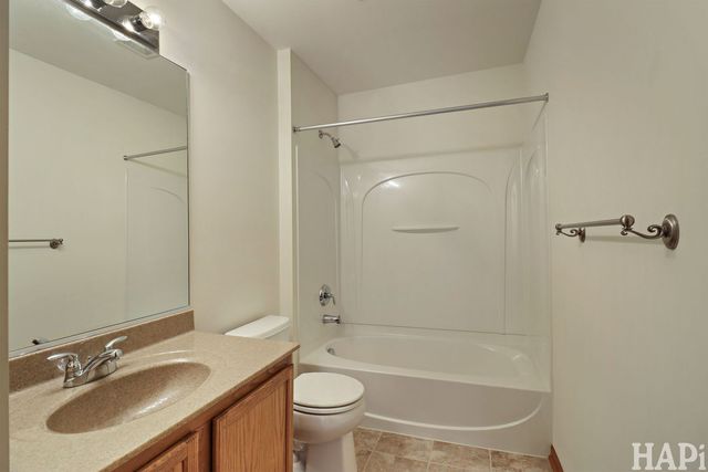 769 Beethoven Street, Volo, IL 60073