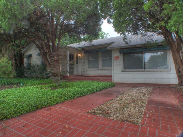 409 Jagoe Street, Denton, TX 76201