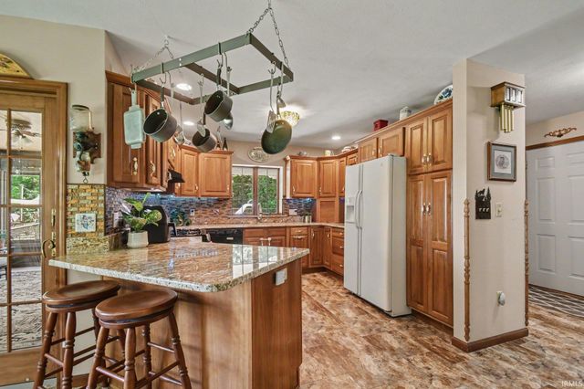 53660 Forest Lakes Drive, Middlebury, IN 46540