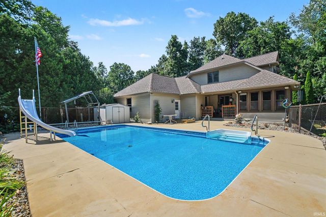 53660 Forest Lakes Drive, Middlebury, IN 46540