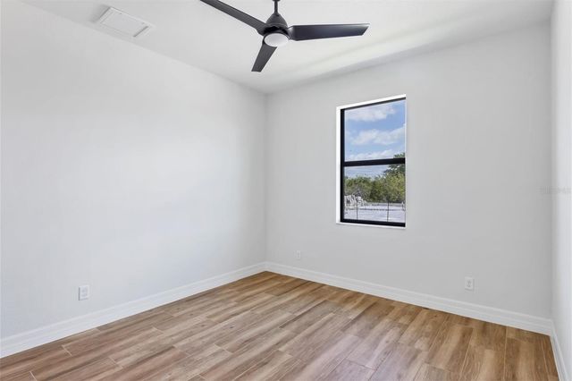 9364 MIAMI, Port Charlotte, FL 33981