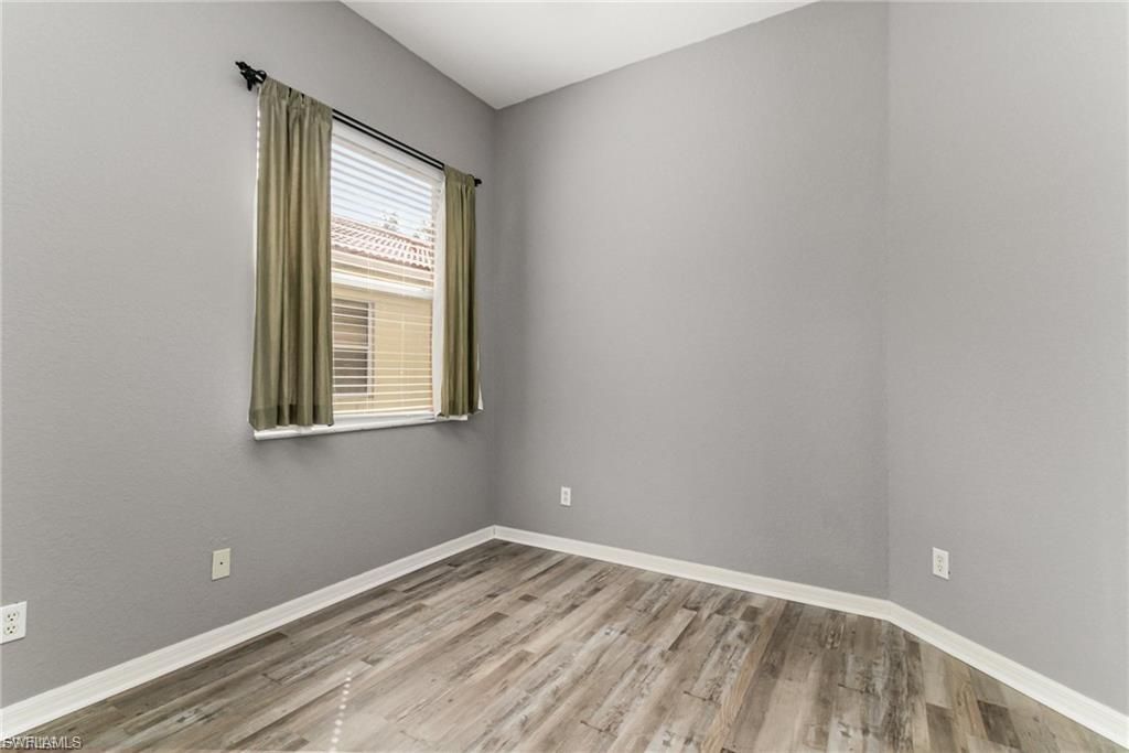 Image 13 of property listing at 2684 Sunset Lake DR, Cape Coral, FL 33909