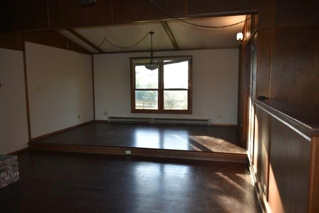 141 CR 313, Fayette, MO 65248