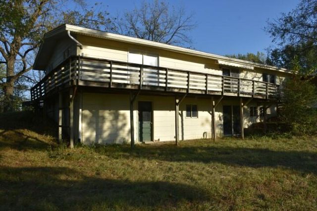 141 CR 313, Fayette, MO 65248