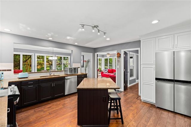 4370 Rivendell Road, Kernersville, NC 27284