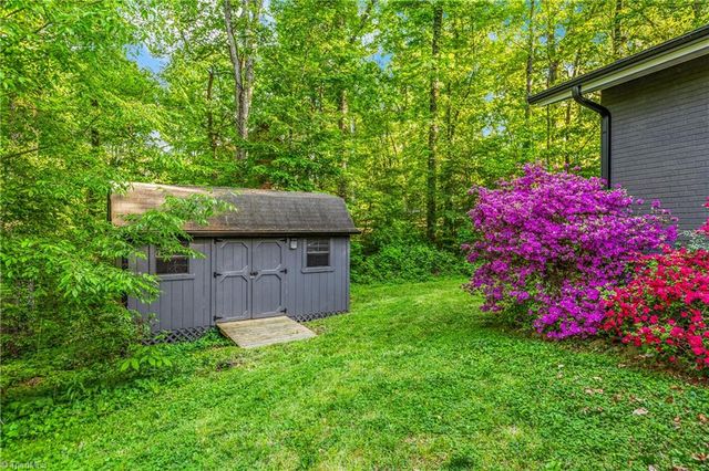 4370 Rivendell Road, Kernersville, NC 27284