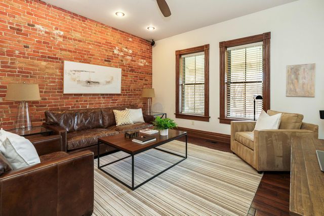 1279 Summit Street, Columbus, OH 43201