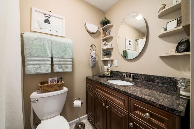 3870 Cypress Creek Drive, Columbus, OH 43228