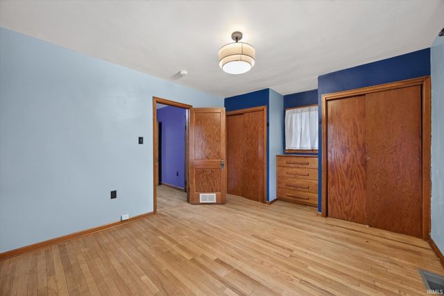 1009 N Woodburn Avenue, Bloomington, IN 47404