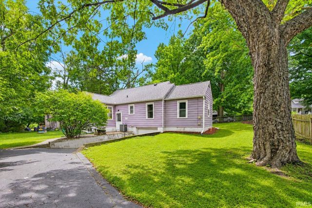 1009 N Woodburn Avenue, Bloomington, IN 47404