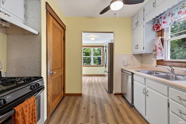 1009 N Woodburn Avenue, Bloomington, IN 47404