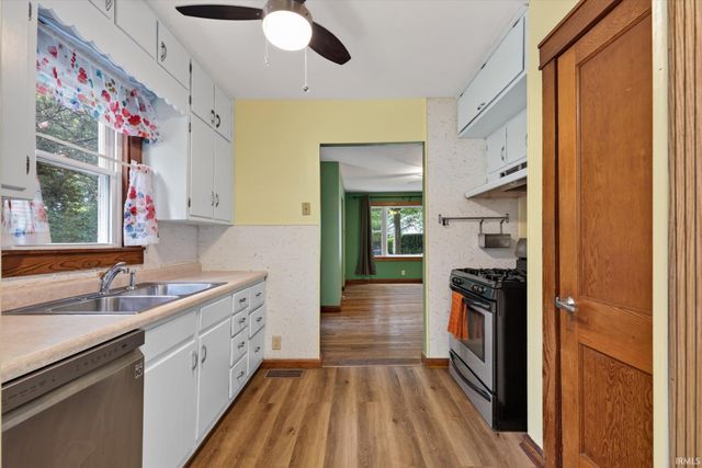 1009 N Woodburn Avenue, Bloomington, IN 47404