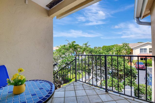 621 Waterside Drive, Hypoluxo, FL 33462